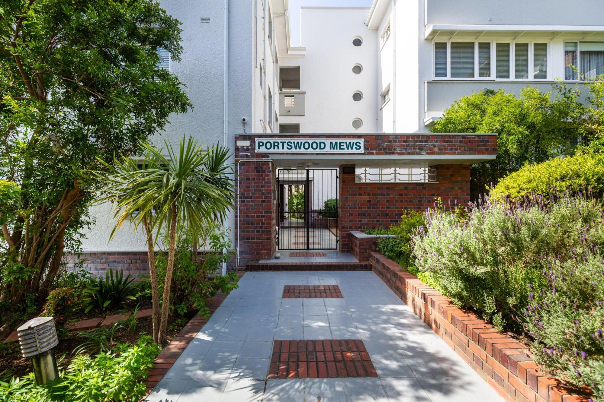 Portswood Mews - Chic White Studio Apartment Green Point كيب تاون المظهر الخارجي الصورة