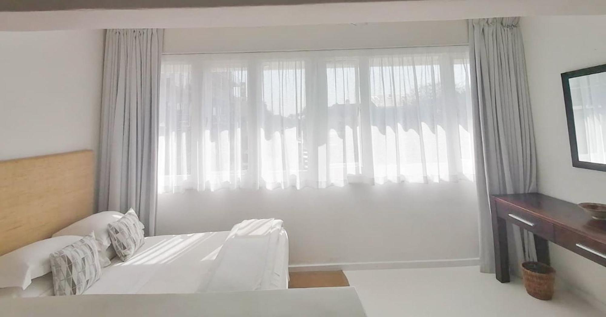 Portswood Mews - Chic White Studio Apartment Green Point كيب تاون المظهر الخارجي الصورة